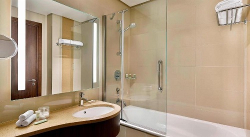 Courtyard by Marriott Riyadh Olaya image 8
